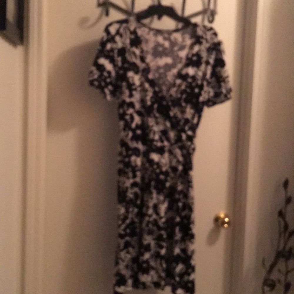 Gorgeous black and white wrap dress